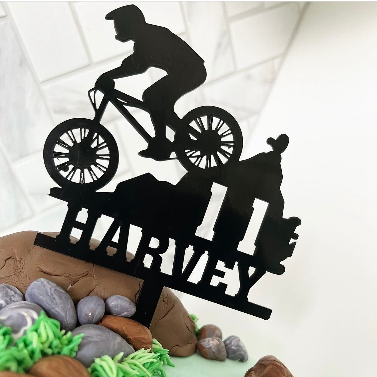 The Custom Cake Topper