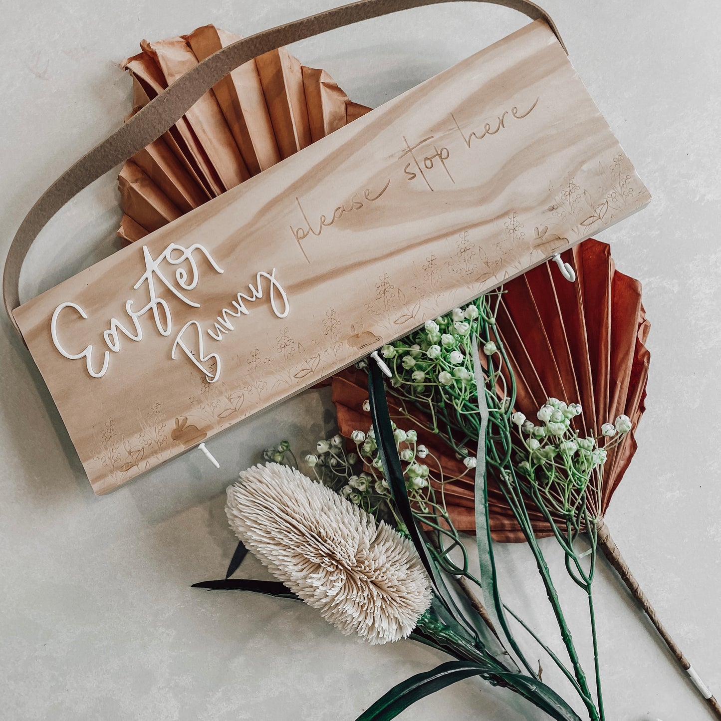 The Hanging Easter Bag Family Plaque