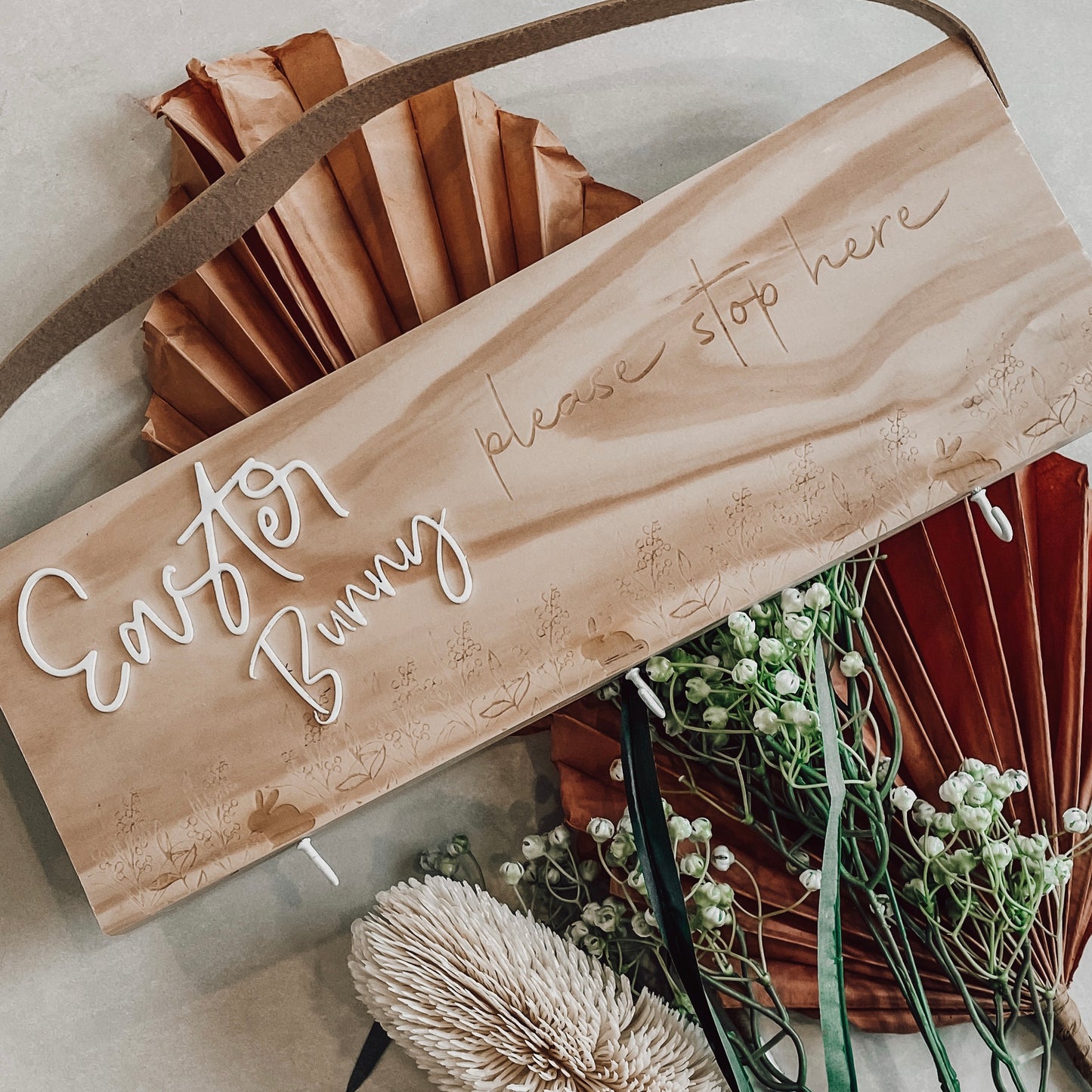 The Hanging Easter Bag Family Plaque