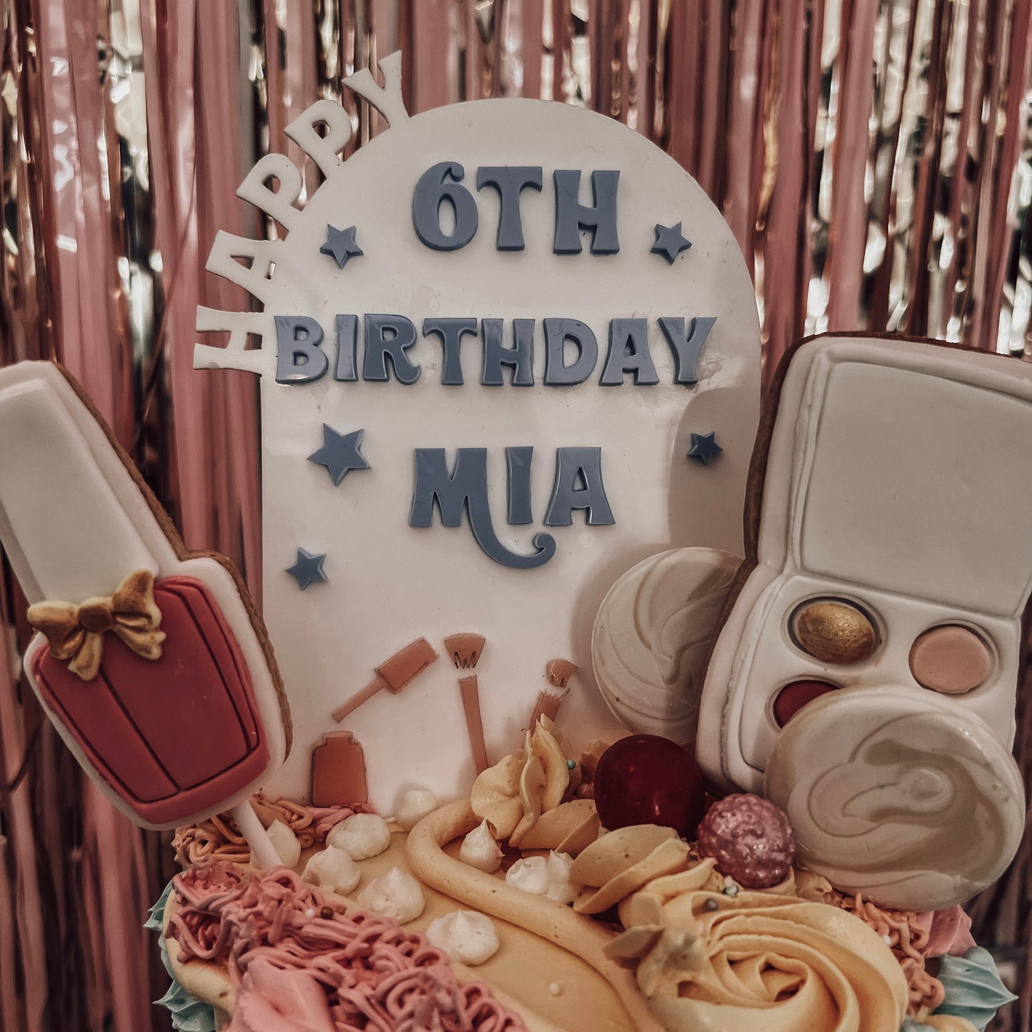 The LUXE Custom Cake Topper