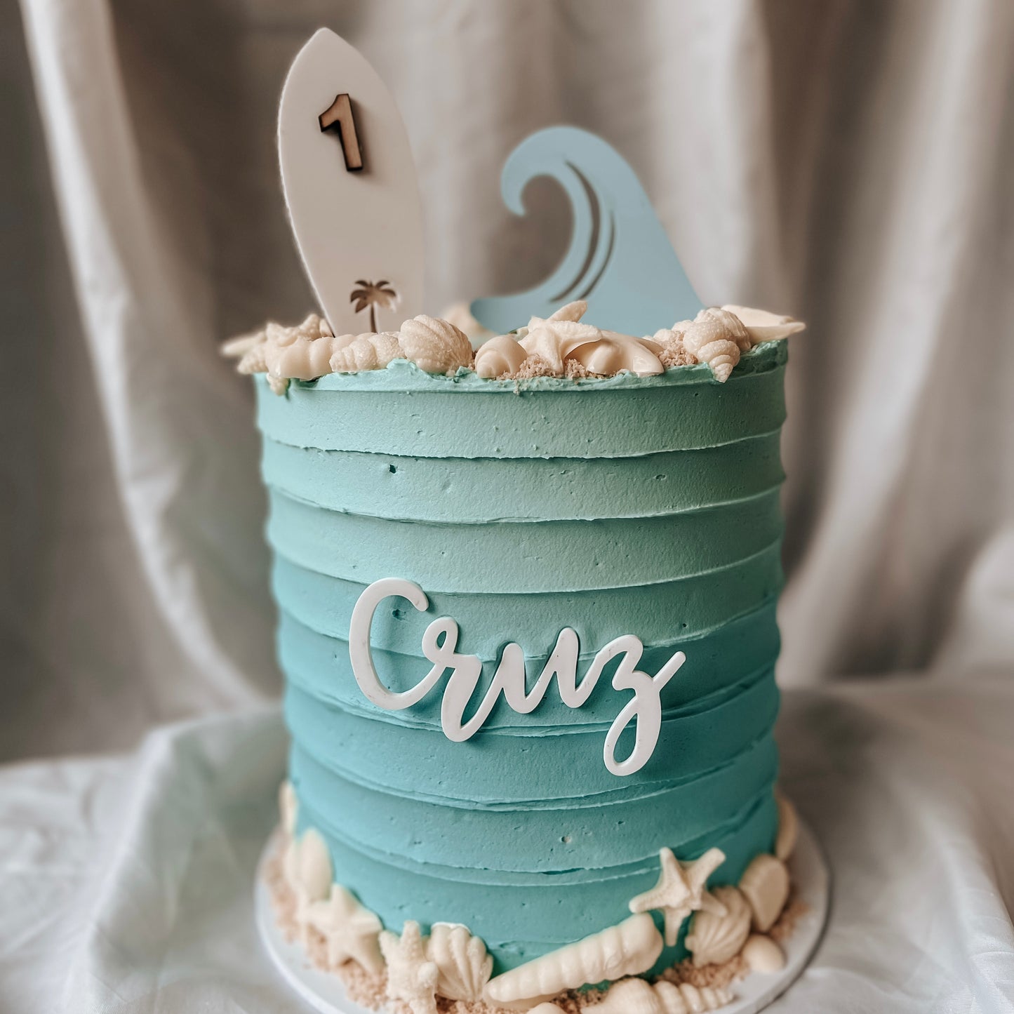 The LUXE Custom Cake Topper